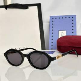 Picture of Gucci Sunglasses _SKUfw79338114fw